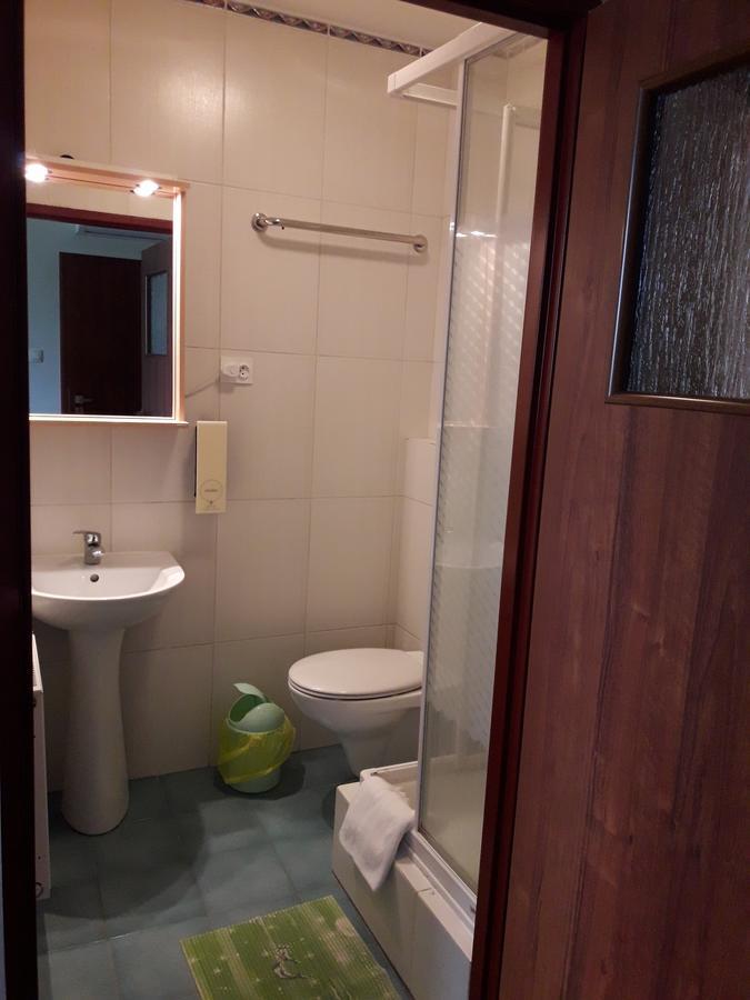 Hotel Paola Kutno Luaran gambar